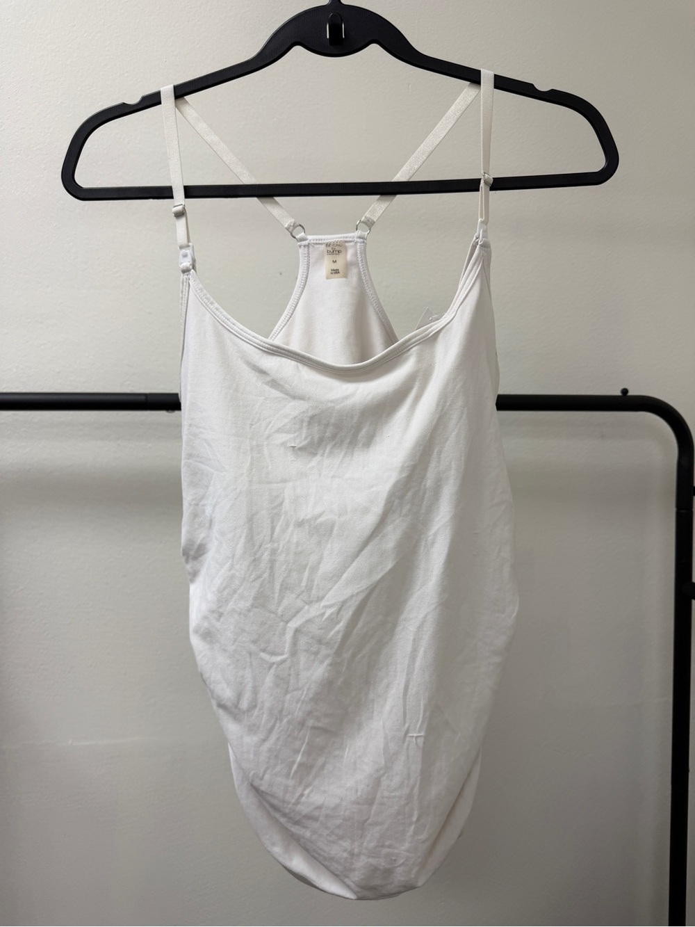 Beyond the Bump White Adjustable-Strap Camisole Sz M